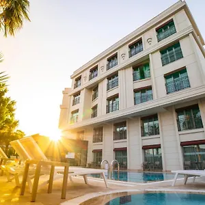 4* Otel Leaf Port